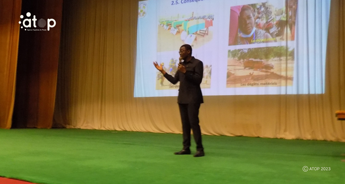 7 une presentation du ministre Yark