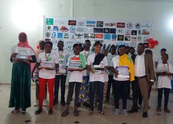 Kloto/Tournoi vacances foot 2023  Le CDEJ avoulela de Kuma-adame remporte le trophée