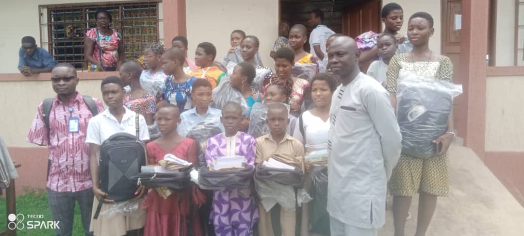 Haho/éducation : Les meilleurs élèves au CEPD et BEPC ont reçu des kits scolaires à Notsé 1 Les beneficiaires
