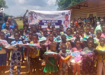 Yoto/ Rentrée scolaire : Des kits scolaires aux élèves démunis de Yoto1 et 3