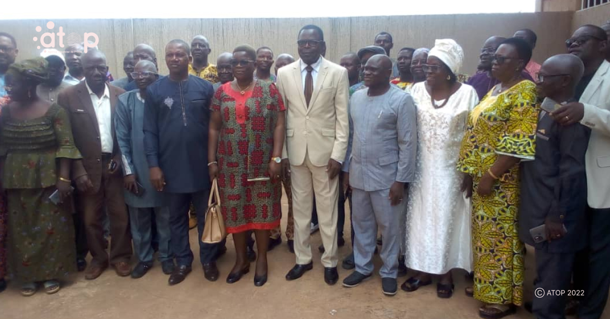 Atop.tg Les elus et cadres municipaux se familiarisent avec les textes et mecanismes