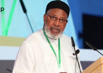 Conférence inaugurale sur le réchauffement climatique : « il est temps d’agir » (Prof Youba Sokona) 