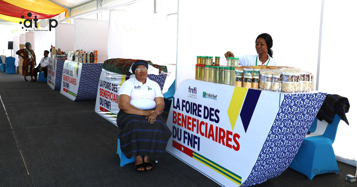 6e édition de la semaine de la finance inclusive : Les bénéficiaires des produits du FNFI en exposition 1 Atop.tg Les beneficiaires des produits du FNFI en