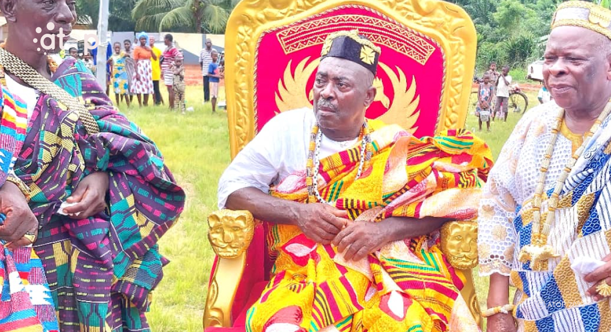 Yoto/ Chefferie traditionnelle : Togbui Dokou Koffi Médjago III, reconnu chef du village de Tchékpo Dévé Apéyémé 1 Oliver45