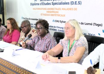 Renforcer la formation en chirurgie pédiatrique en Afrique de l’Ouest :  La chaîne de l’espoir tient une session à l’intention des docteurs et étudiants