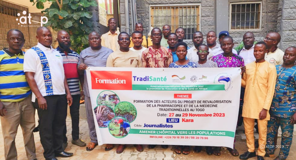 Atop.tg les leaders communautaires et professionnels des medias formes sur la phase 2 du projet tradi sante