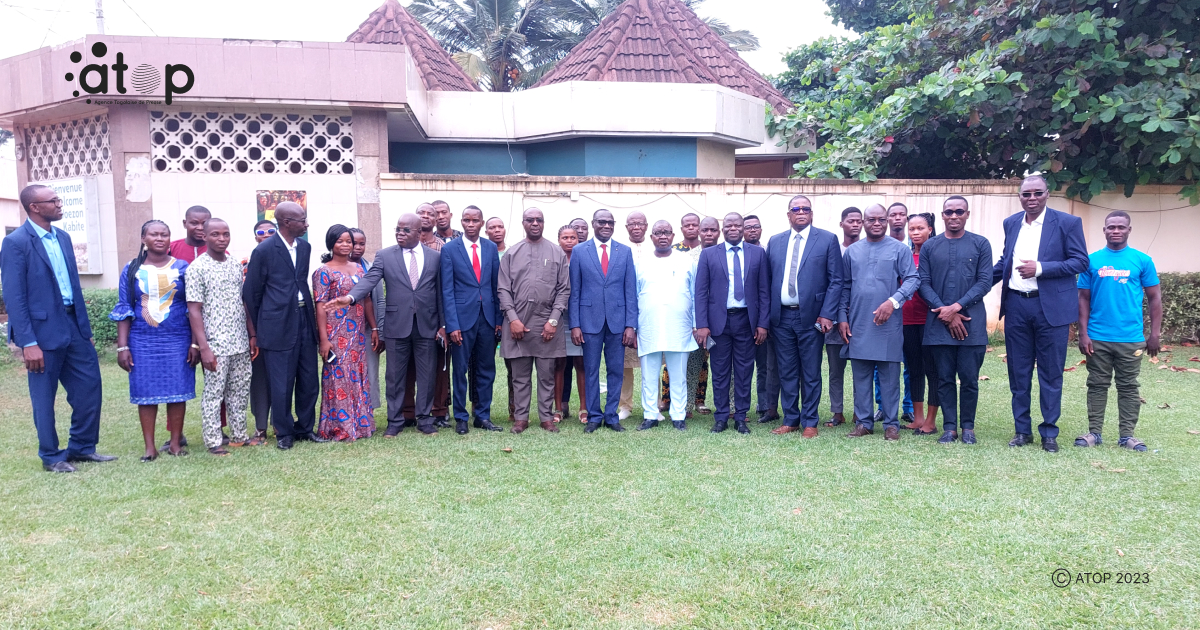 Atop.tg les membres des commissions electorales consulaires de la maritime prennent fonction