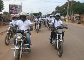 Kozah/motiver l’utilisation des MID : Une caravane de sensibilisation à travers les artères des villes de la Kara