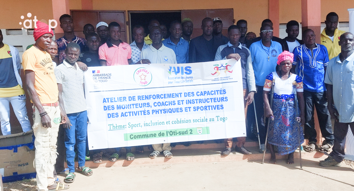 Atop.tg Des coachs et responsables des groupes de sports de Takpamba outilles