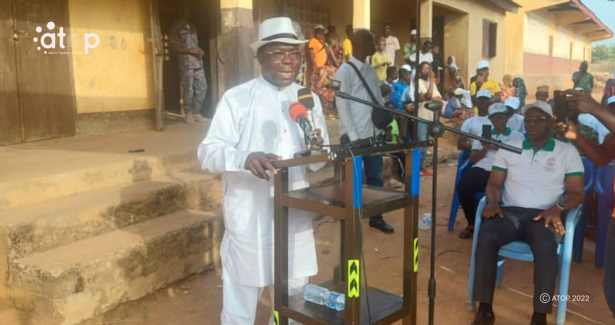 Atop.tg Le ministre Foli Bazi a lance la campagne nationale de sensibilisation a Tchavadi