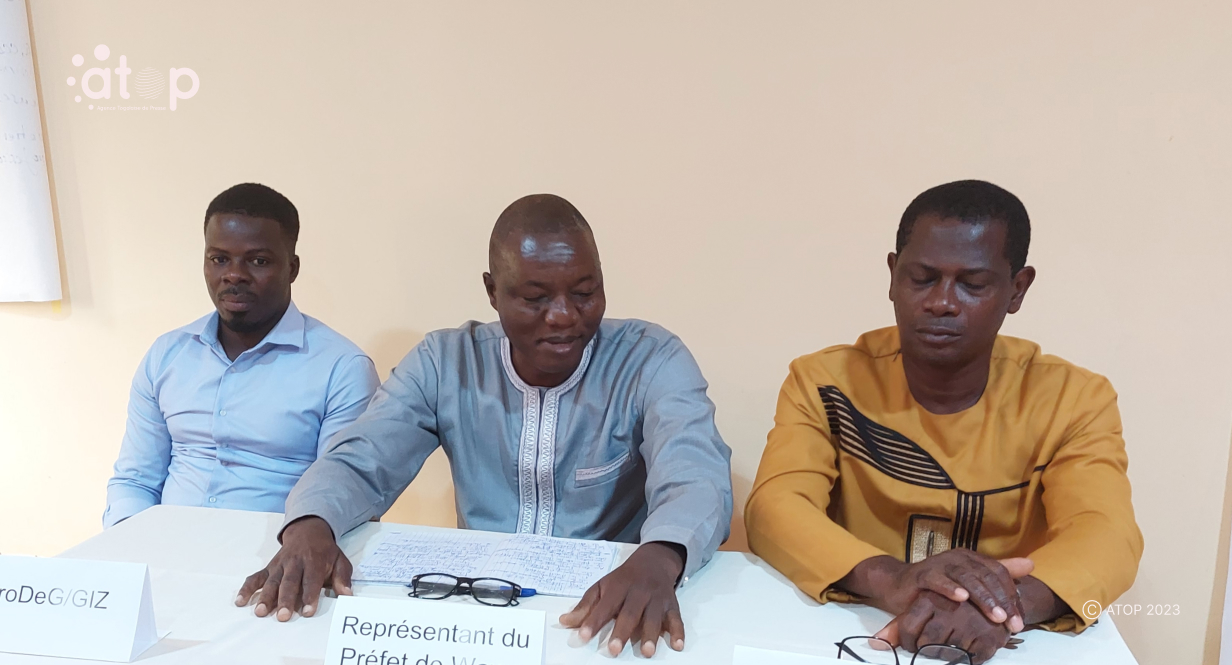 Atop.tg des membres du comite de pilotage du PDC de la commune Wawa 1 formes