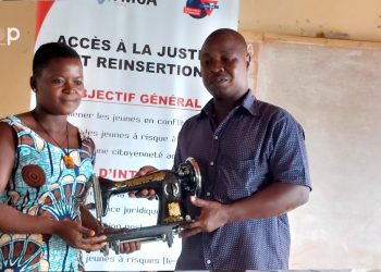 L’ONG YMCA/UCJG offre du matériel de travail aux artisans vulnérables de la commune Yoto 1