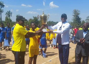 Tchaoudjo/ Sport :Un gala de handball pour prôner l’excellence en milieu scolaire grâce au sport