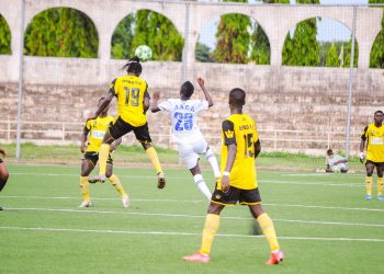Le football domine les activités sportives