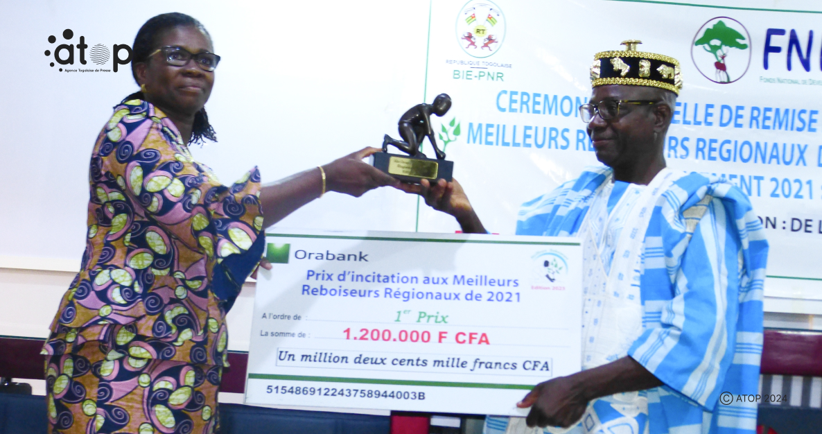 Atop.tg des prix dincitation decernes a trois meilleurs reboiseurs dans la region de la Kara