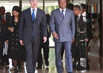 Le chef de l’État accorde une audience au ministre chinois des affaires étrangères en visite au Togo