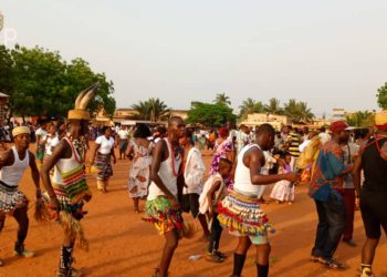 Fête de fin d’année : les ressortissants du canton de Tenega à Lomé ont dansé Djindjeegou