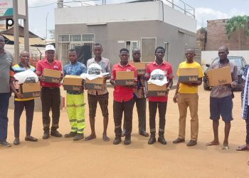 Yoto/ sécurité routière : Total Energies Togo sensibilise les motocyclistes sur le port du casque