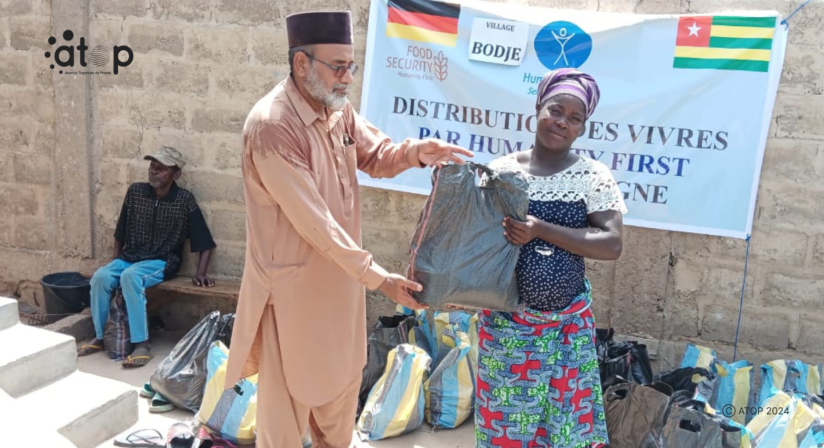 Atop.tg lONG Humanity First Togo Allemagne offre des vivres aux musulmans demunis