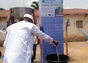 Blitta : le ministre d’Etat, Yark Damehame remet des ouvrages d’eau potable aux populations