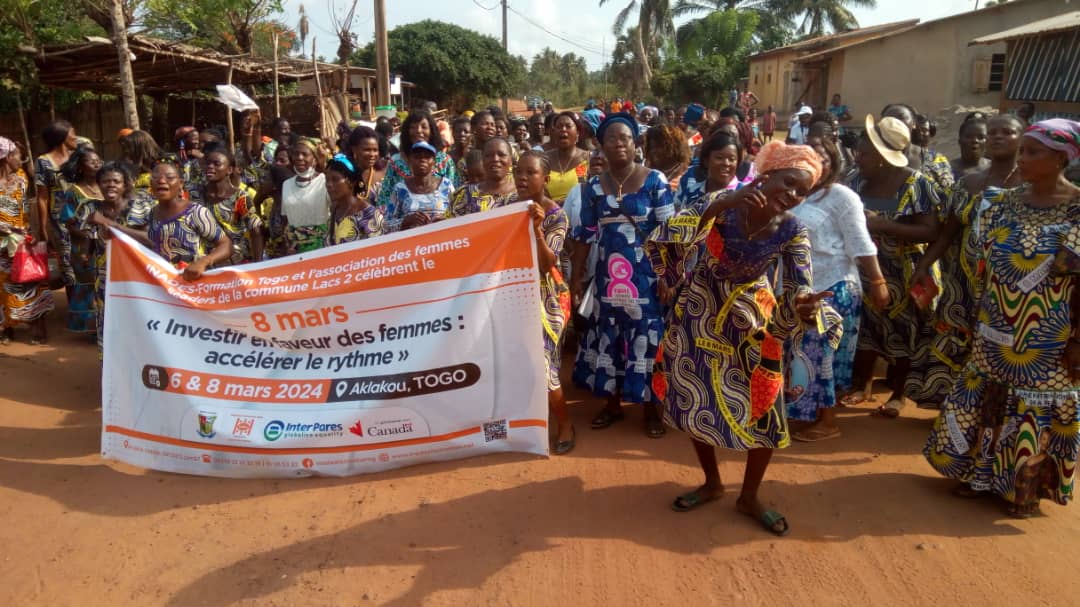 Zio : Journée internationale des droits de la femme dans la région Maritime 1 defile des femmes a Aklakou