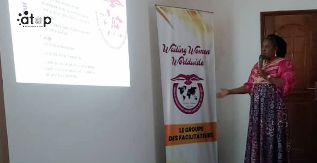 femmes pleureeuses