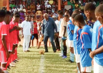 Lacs/Championnat scolaire et universitaire 2023-2024 :  Le Lycée Gbodjomé remporte la coupe chez les  juniors/ seniors masculins.