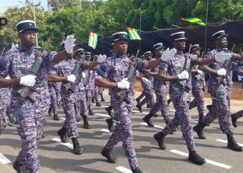 Ogou/64ème anniversaire de l’indépendance du Togo : un défilé militaire et paramilitaire a marqué l’évènement à Atakpamé