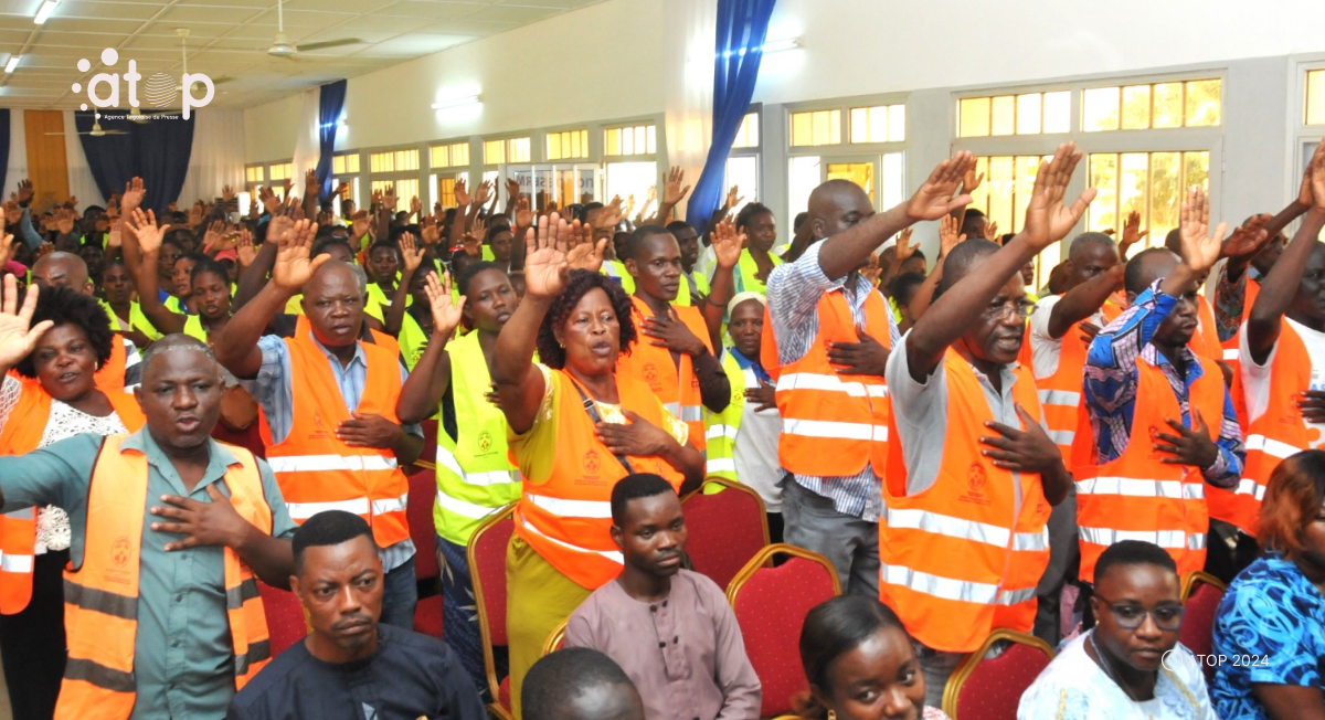 Des volontaires d’engagement citoyen et seniors du Grand Lomé ont prêté serment 1 Oliver 26