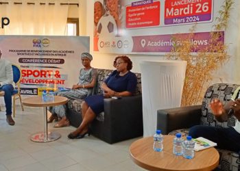 Une conférence-débat sur « sport et développement » à l’intention des jeunes du centre sportif Swallows