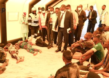Simulation de sauvetage d’un crash d’avion  un plan d’urgence lancé dans la lagune de Bè