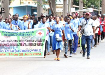 Assoli : Des volontaires membres des clubs 25 de la Croix-Rouge Togolaise en Camp/Rencontre à Bafilo.
