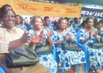 Les femmes exaltent les œuvres de développement du président de la République à Tchitchao