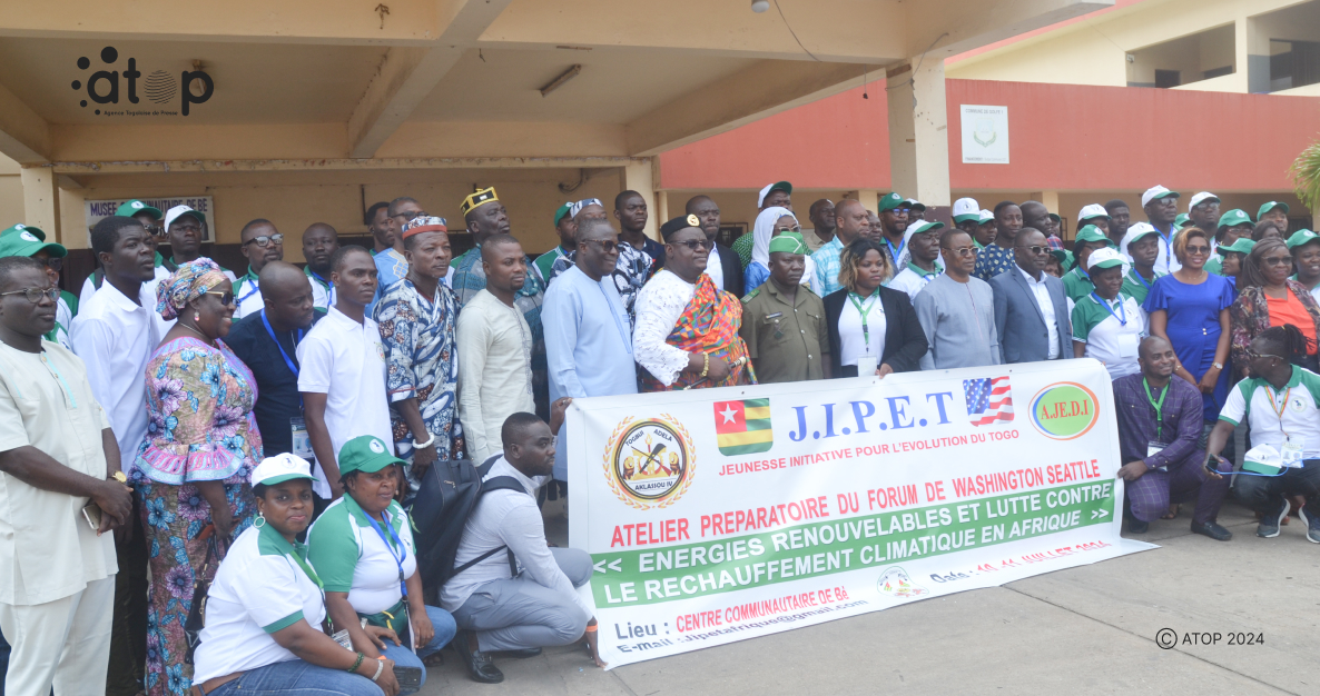 Officiels et participants 1