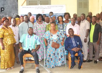 Insertion socioprofessionnelle des handicapées au Togo :  des personnes ressources de la FETAPH et de l’ UCRM appelés à devenir des « formateurs endogènes »