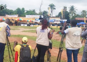 Evala 2024 : Une centaine de journalistes luttent pour faire vivre l’évènement