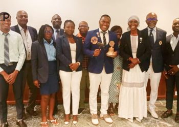 Passation de charges à lions club lome-colombe :  Prinz Lorenzo Kouami Folly Kuegah prend les rênes de ce club services