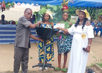 Kloto/ coiffure et esthétique :  Mme Apedo Atsufui remporte le concours ‶Doigts d’or des leaders″
