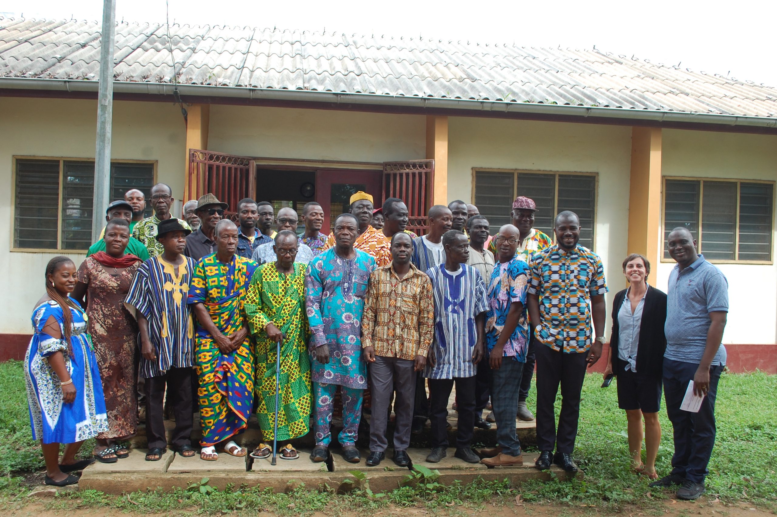 16 Les leaders communataires et la chefferie traditionnelle de Kloto 3 scaled
