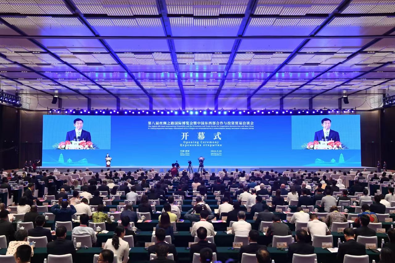 le gouverneur Zhao Gang a louverure de