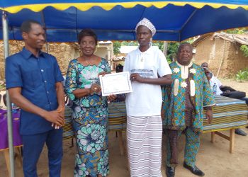 Ogou/alphabétisation : 42 lauréats des villages Koutago et Kotokopé reçoivent leurs attestations de fin de formation