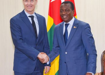 Assemblée nationale :  le président Adédzé s’est entretenu avec le nouvel ambassadeur de l’UE au Togo, et la présidente de la fondation Asaal
