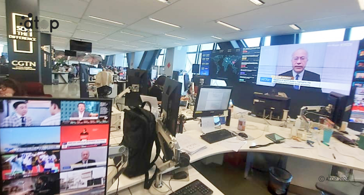 Chine/Programme 2024 de China international press communication center (CIPCC)/Les journalistes en formation ont visité la China Global Télévision Network (CGTN) 1 Oliver 2024 10 17T164458.928