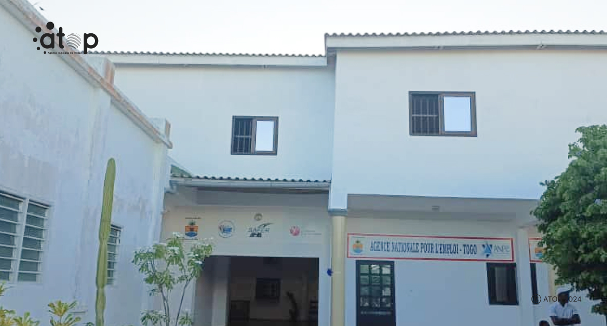 Lacs/Décentralisation : Un nouveau bâtiment administratif réceptionné dans la commune Lacs1 1 Oliver 2024 10 19T175726.766