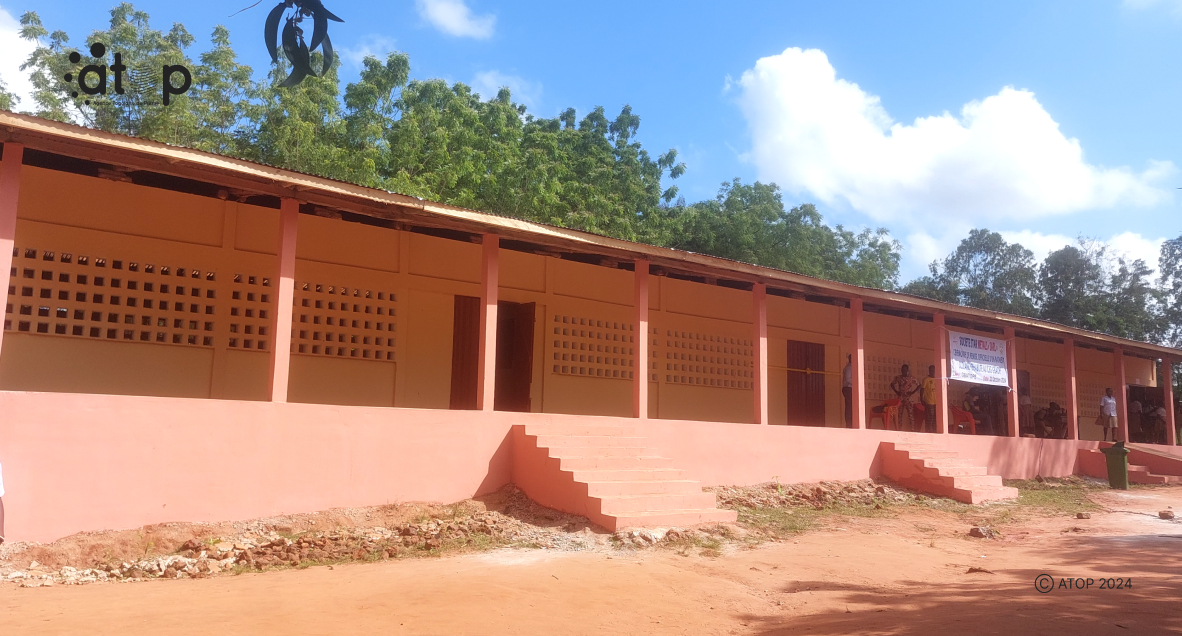 Zio : un bâtiment scolaire rénové au CEG Gbatopé 1 Oliver 2024 10 24T145825.440