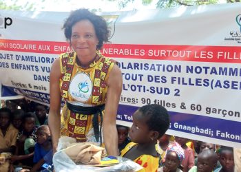 Projet « ASEF » dans la commune oti-sud  2 :  des kits scolaires à 150 élèves vulnerables des cantons de Koumongou et de Nali