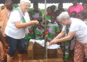 Zio/L’association Fraternité Togo et ses partenaires dotent l’ONG JADAH d’un forage