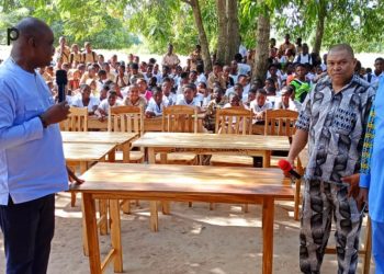 Kloto/éducation : des mobiliers de bureaux offerts à deux établissements scolaires