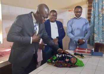 Tone/accès aux soins :  Le ministre Tessi supervise l’exécution du programme Wezou dans les savanes