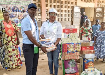 Agoe-nyivé :  cent veuves et orphelins ont bénéficié des kits alimentaires